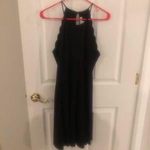 Sleeveless black dress